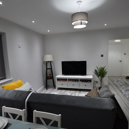 Cozy! 2-Bedroom Exclusive Apartment Near Bristol City Centre Easton Speedwell Sleeps Upto 6 ภายนอก รูปภาพ