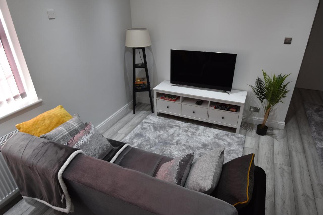 Cozy! 2-Bedroom Exclusive Apartment Near Bristol City Centre Easton Speedwell Sleeps Upto 6 ภายนอก รูปภาพ
