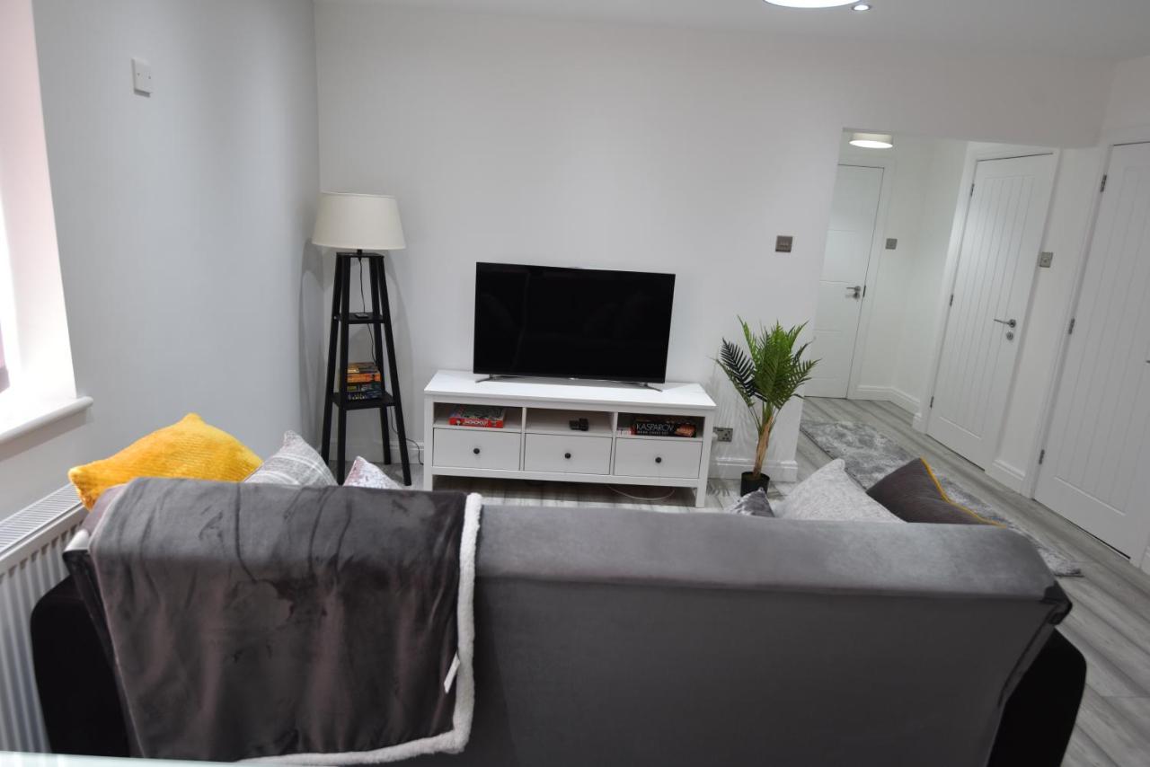 Cozy! 2-Bedroom Exclusive Apartment Near Bristol City Centre Easton Speedwell Sleeps Upto 6 ภายนอก รูปภาพ