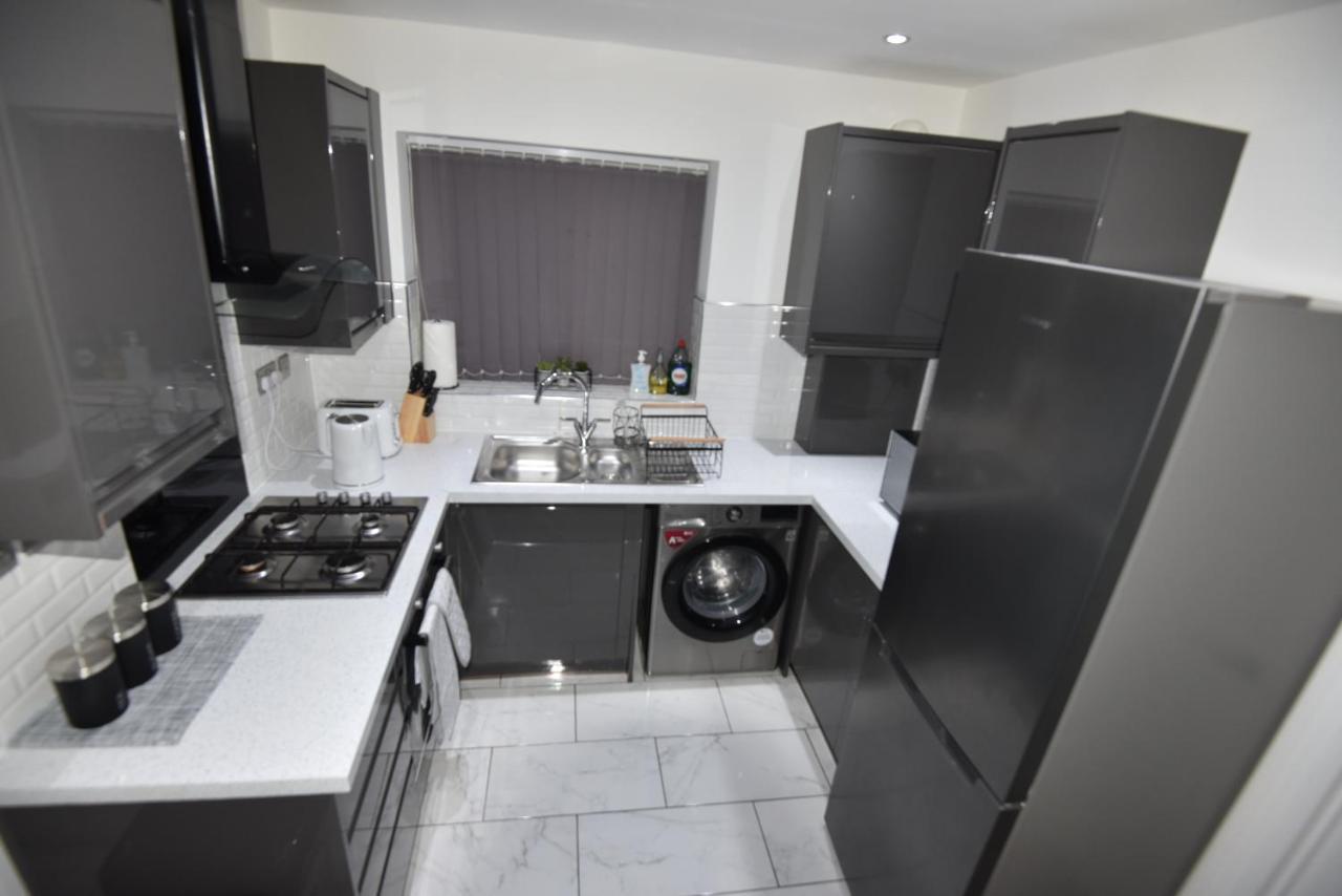 Cozy! 2-Bedroom Exclusive Apartment Near Bristol City Centre Easton Speedwell Sleeps Upto 6 ภายนอก รูปภาพ