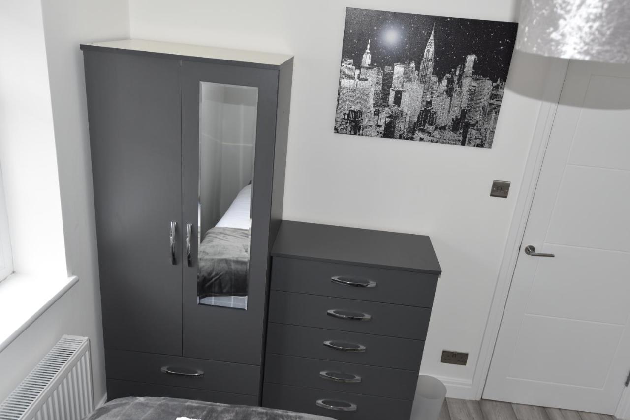 Cozy! 2-Bedroom Exclusive Apartment Near Bristol City Centre Easton Speedwell Sleeps Upto 6 ภายนอก รูปภาพ